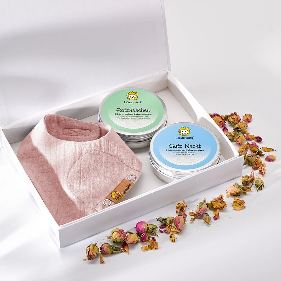 Geschenkset mit Geschenkbox, Halstuch Newborn Altrosa und zwei Kräuterpad-Dosen (Rotznäschen und Gute-Nacht)