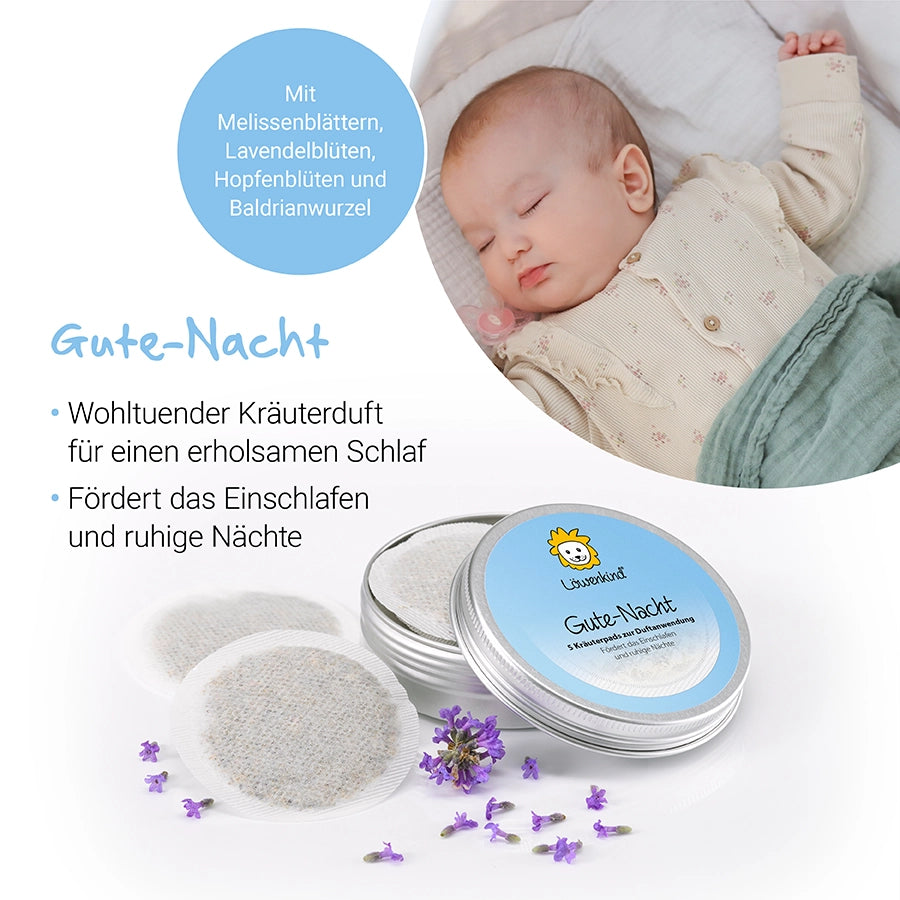 Gute Nacht Kräuterpads mit Melissenblättern, Lavendelblüten, Hopfenblüten und Baldrianwurzel.
Wohltuender Kräuterduft für einen erholsamen Schlag und ruhige Nächte.
